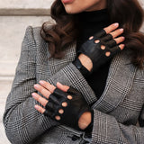 Gants de Conduite Femmes Noirs - Sans doigts - Fabriqués á la main en Italie – Gants en Cuir de Luxe – Fait à la Main en Italie - Fratelli Orsini® - 4